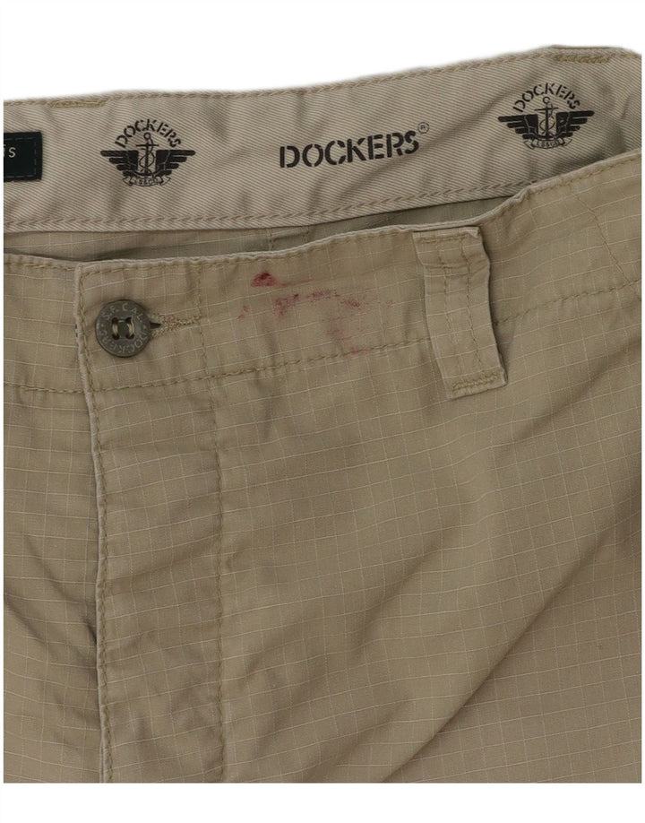 Dockers Dame Khakis Cargo Shorts W36 Large Khaki Check