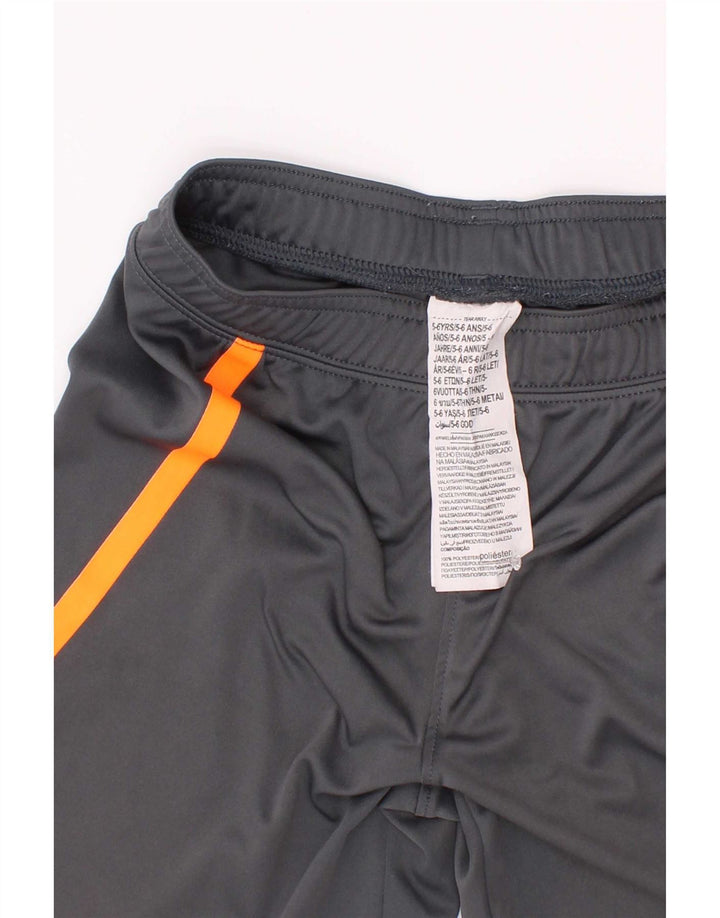 Under Armour Boys Sports Shorts 5-6 år Grå polyester