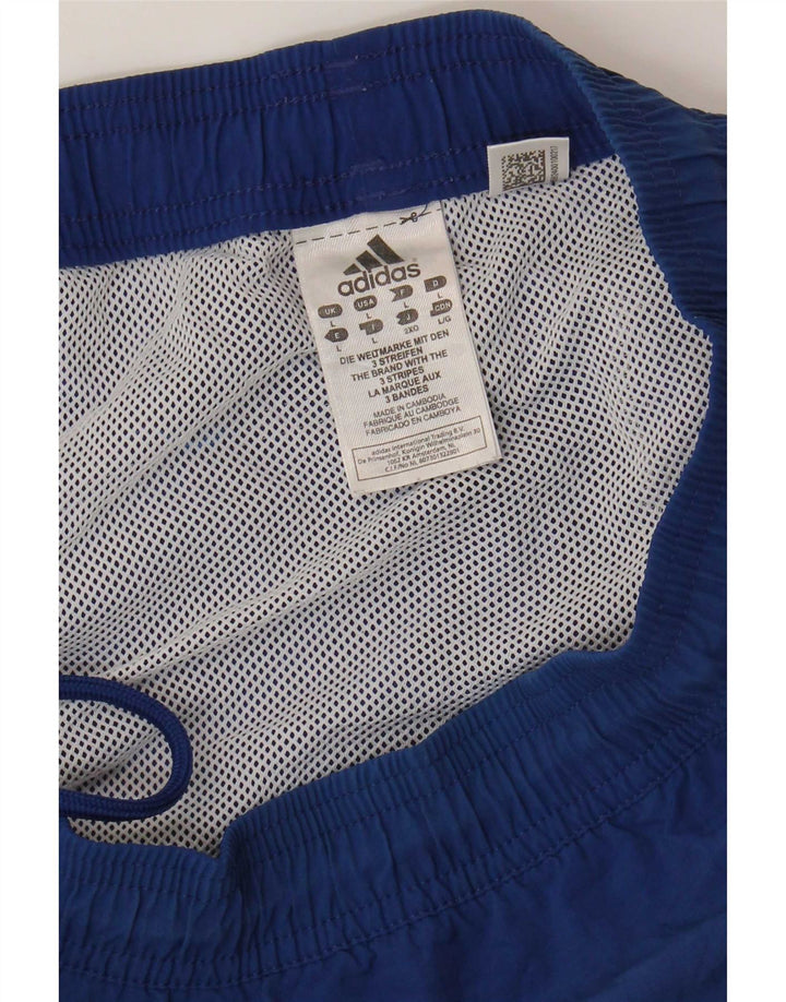 Adidas Grafiske svømmeshorts til mænd, store blå farveblok polyamid