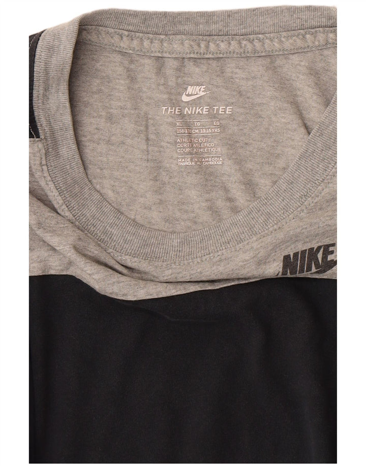 Nike Boys T-Shirt Top 13-14 år XL Grå Camouflage