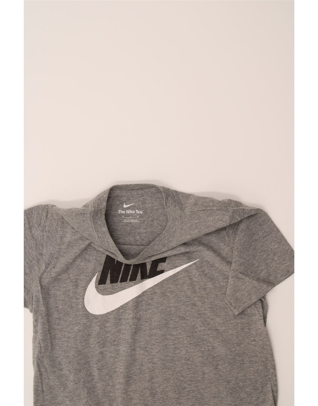 NIKE Boys Graphic T-Shirt Top 10-11 Years Medium Grey Cotton Vintage Nike and Second-Hand Nike from Messina Hembry 