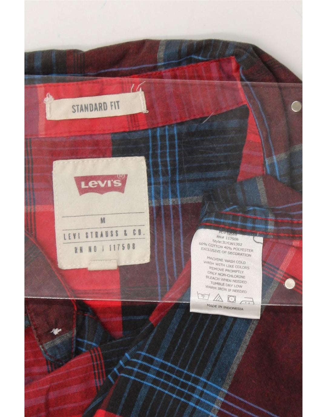 LEVI'S Mens Standard Fit Shirt Medium Red Check Cotton Vintage Levi's and Second-Hand Levi's from Messina Hembry 