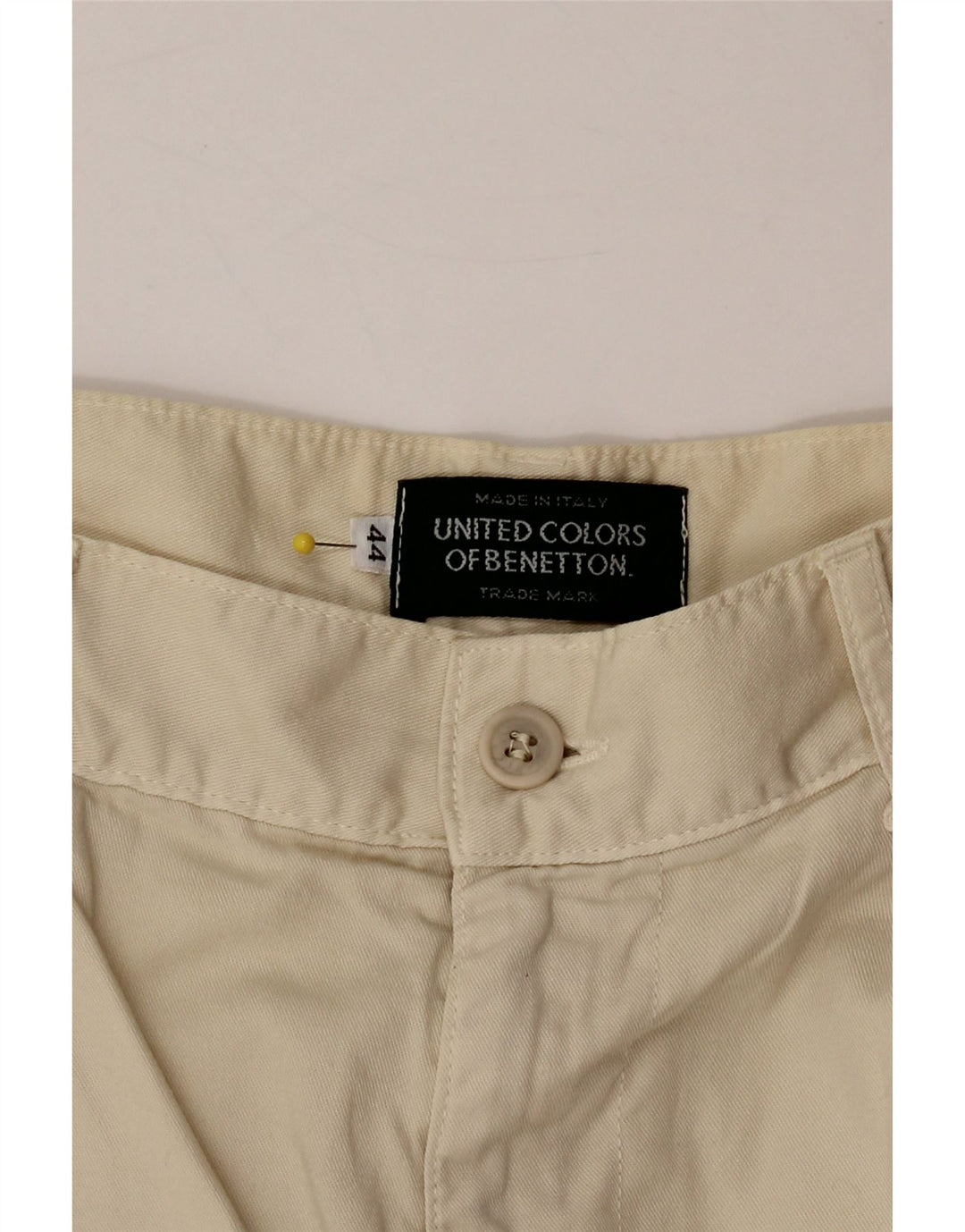 BENETTON Womens Chino Shorts IT 44 Medium W30  Beige Cotton Vintage Benetton and Second-Hand Benetton from Messina Hembry 