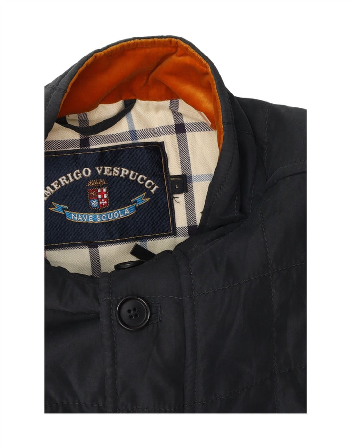 AMERIGO VESPUCCI Mens Padded Gilet UK 40 Large Navy Blue Polyester Vintage Amerigo Vespucci and Second-Hand Amerigo Vespucci from Messina Hembry 