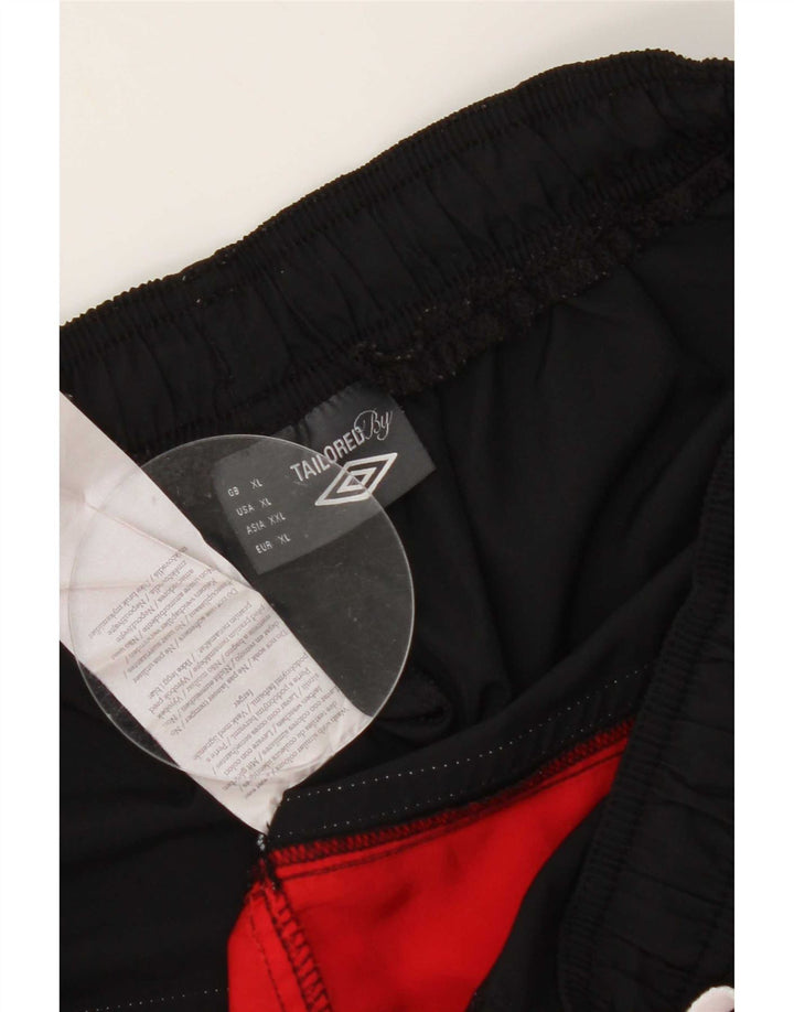 Umbro Sportsshorts til kvinder XL Rød Colourblock Polyester