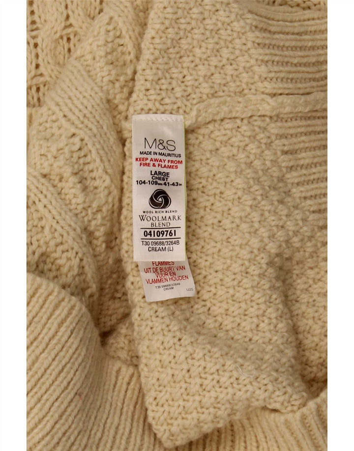 Marks & Spencer Herre sweater med rund hals, stor beige lammeuld