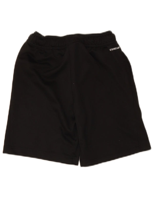 ADIDAS Grafiske sportsshorts til drenge 7-8 år Sort