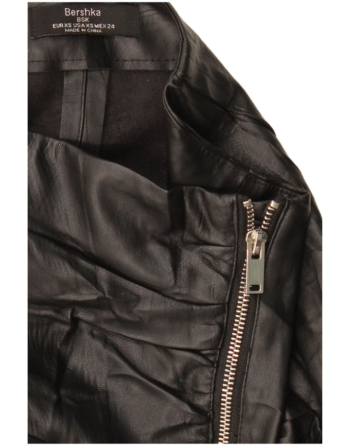 BERSHKA Dame Mini Læder Nederdel XS W24 Sort