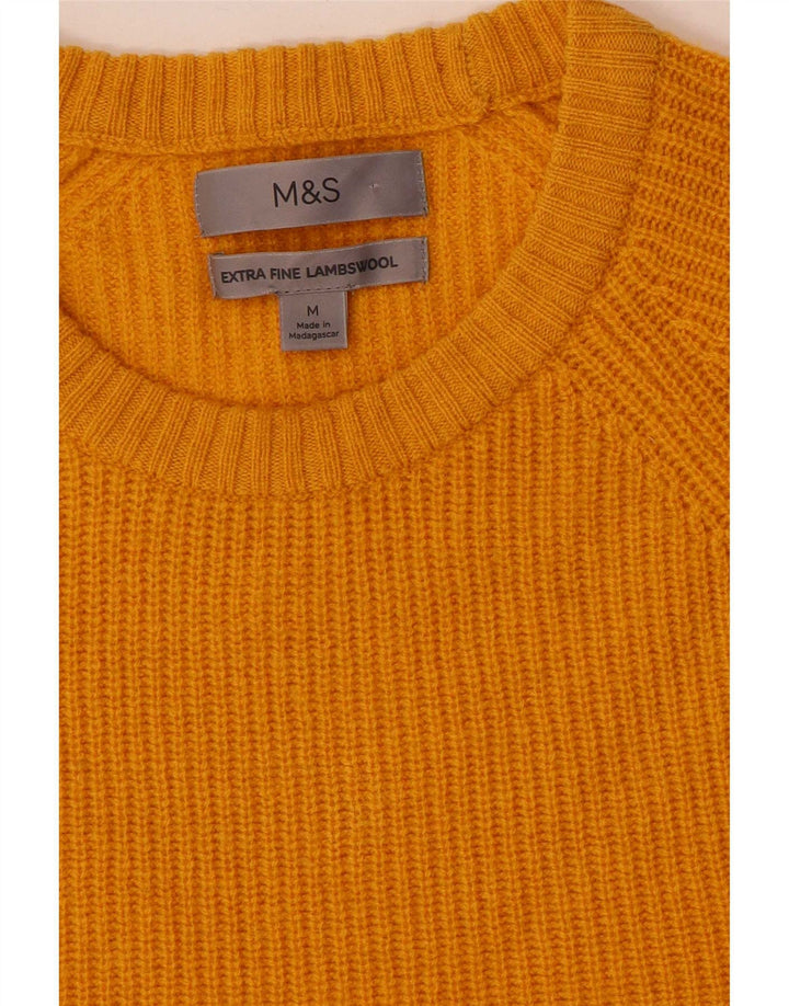 Marks & Spencer Herre sweater med rund hals, medium gul lammeuld