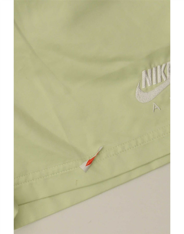 Nike sportsshorts til kvinder UK 10 Small Green Polyester
