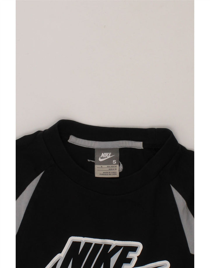 NIKE Boys Graphic T-Shirt Top 8-9 Years Small Black Vintage Nike and Second-Hand Nike from Messina Hembry 