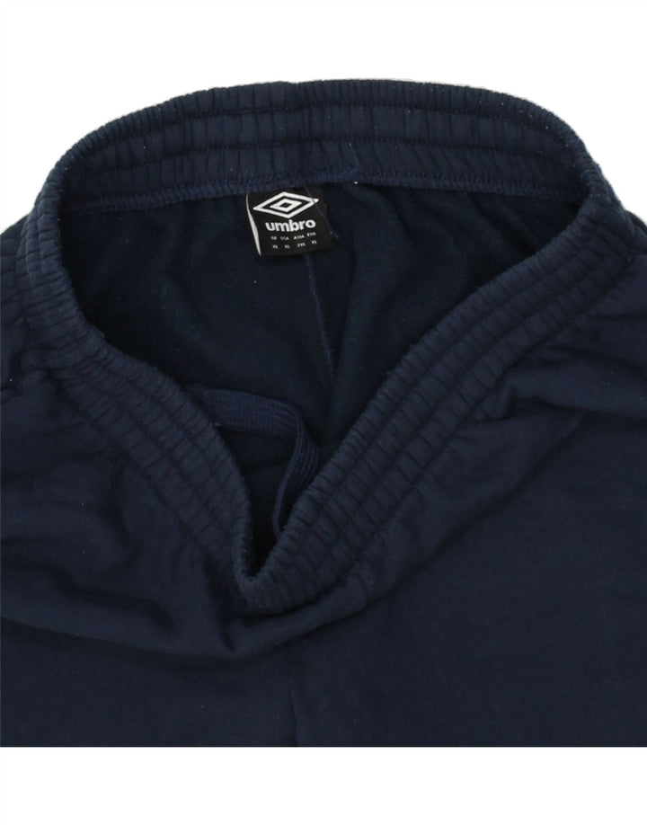 UMBRO Womens Tracksuit Trousers Joggers UK 18 XL Navy Blue Polyester | Vintage Umbro | Thrift | Second-Hand Umbro | Used Clothing | Messina Hembry 
