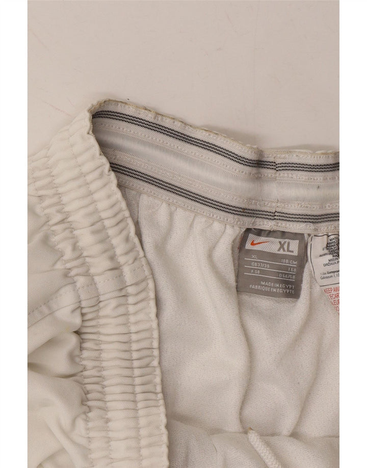 NIKE Mens Sport Shorts XL White Polyester Vintage Nike and Second-Hand Nike from Messina Hembry 