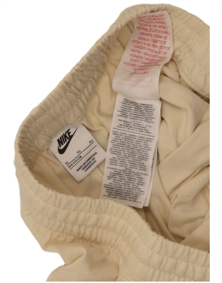 Nike Boys Sports Shorts 13-14 år XL Beige Polyester