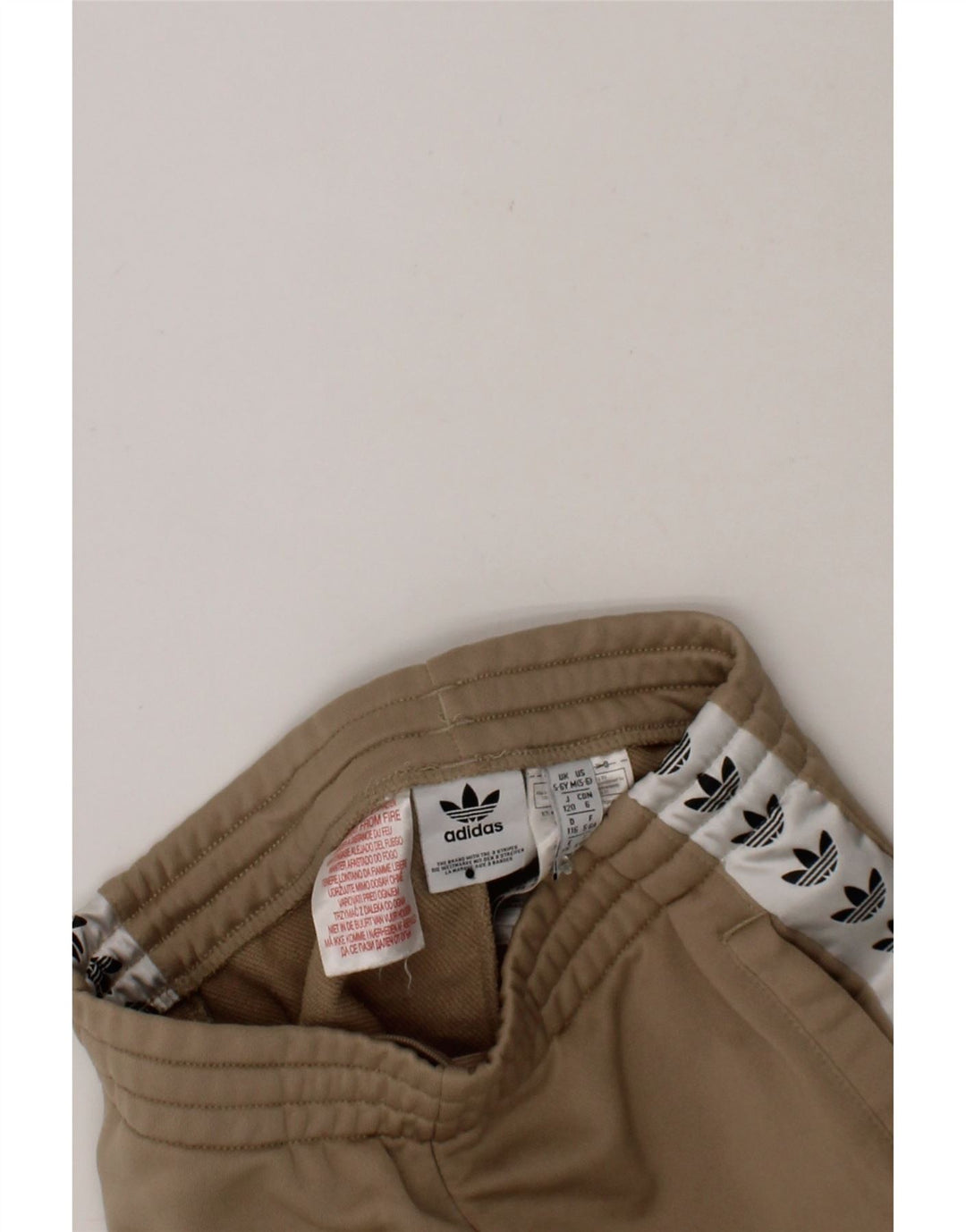 ADIDAS Boys Graphic Sport Shorts 5-6 Years  Grey Polyester Vintage Adidas and Second-Hand Adidas from Messina Hembry 