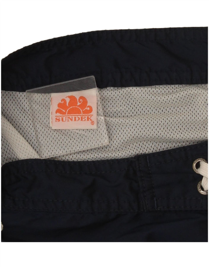 Sundek Badeshorts til mænd store marineblå stribet polyester