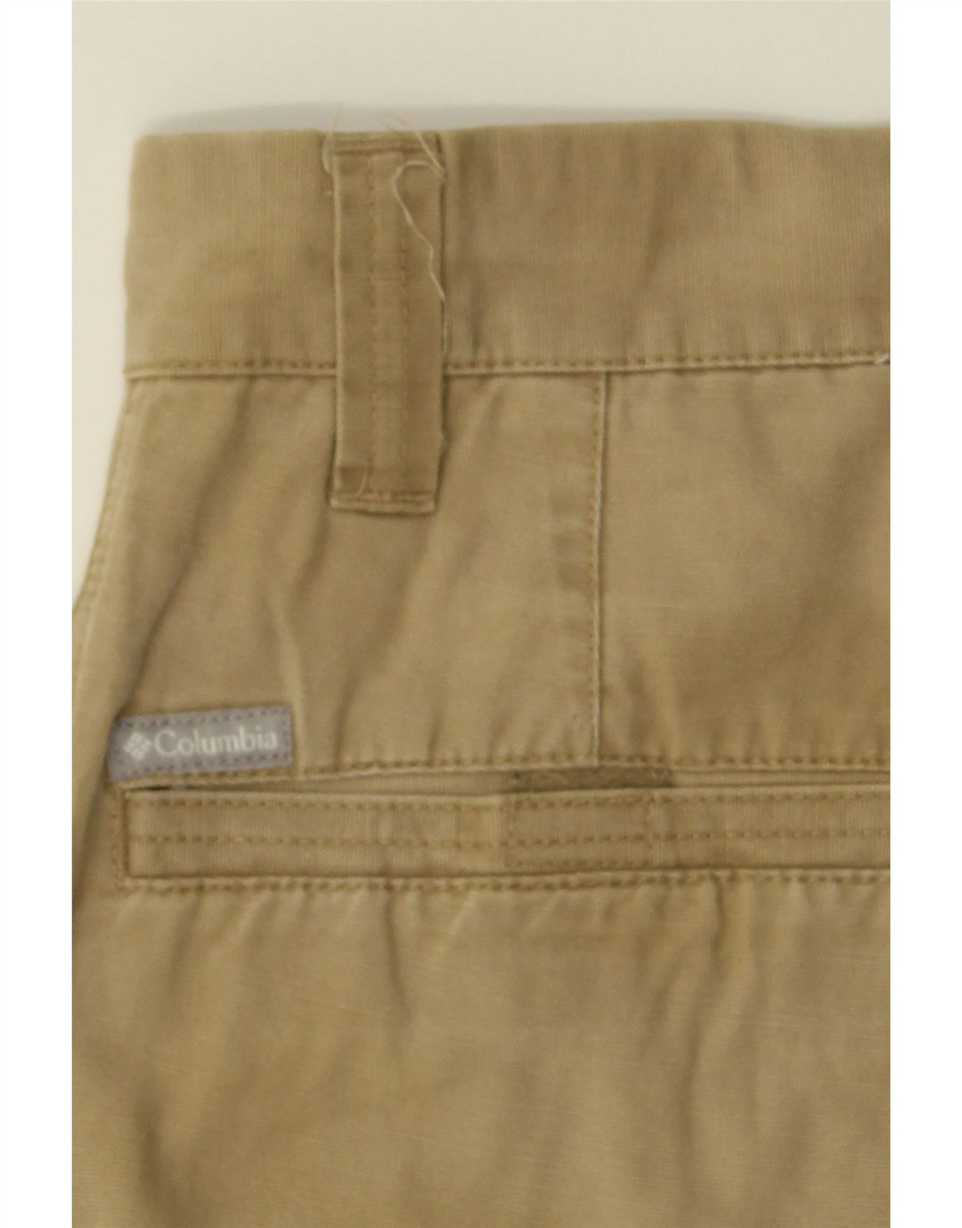 COLUMBIA Mens Cargo Shorts W32 Medium Beige Cotton Vintage Columbia and Second-Hand Columbia from Messina Hembry 