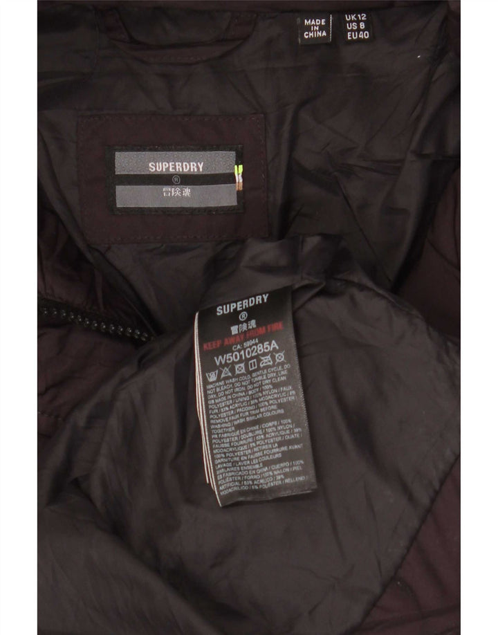 Superdry Polstret frakke med hætte til kvinder UK 12 Medium Burgundy Polyester