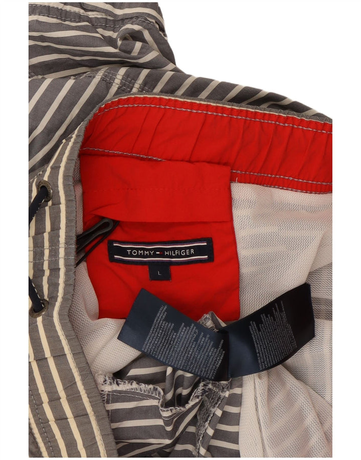 Tommy Hilfiger Badeshorts til mænd, store gråstribede bomuld