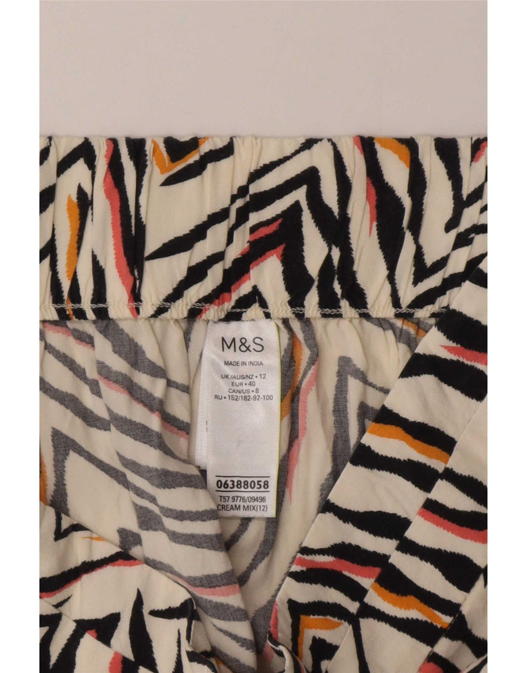Marks & Spencer Casual Shorts til kvinder UK 12 Medium W30 Off White