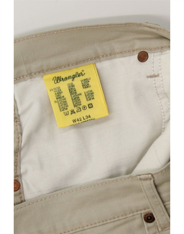 Wrangler Straight Jeans til mænd W42 L29 Beige Bomuld