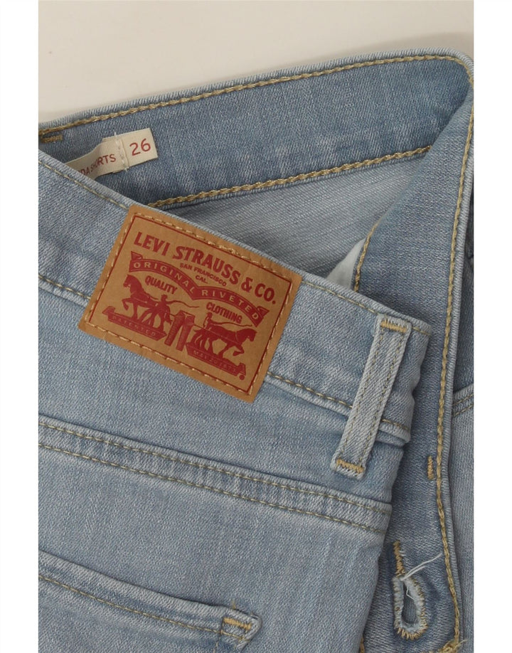 LEVI'S Klassiske Bermuda-denimshorts til kvinder W26 Små blå bomuld
