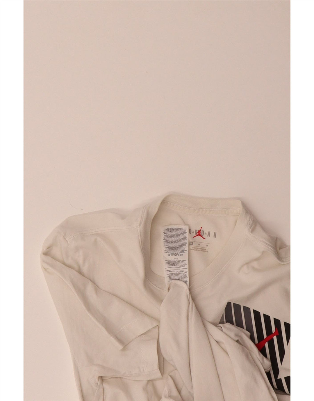 JORDAN Mens Graphic T-Shirt Top Medium Off White Cotton Vintage Jordan and Second-Hand Jordan from Messina Hembry 