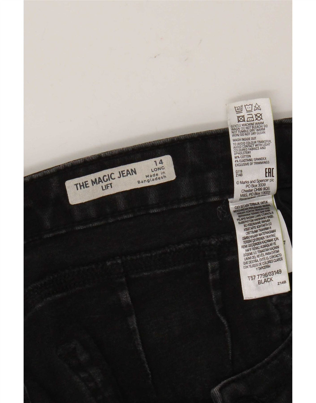 Marks & Spencer Dame Bootcut Jeans UK 14 Large W34 L31 Black Bomuld