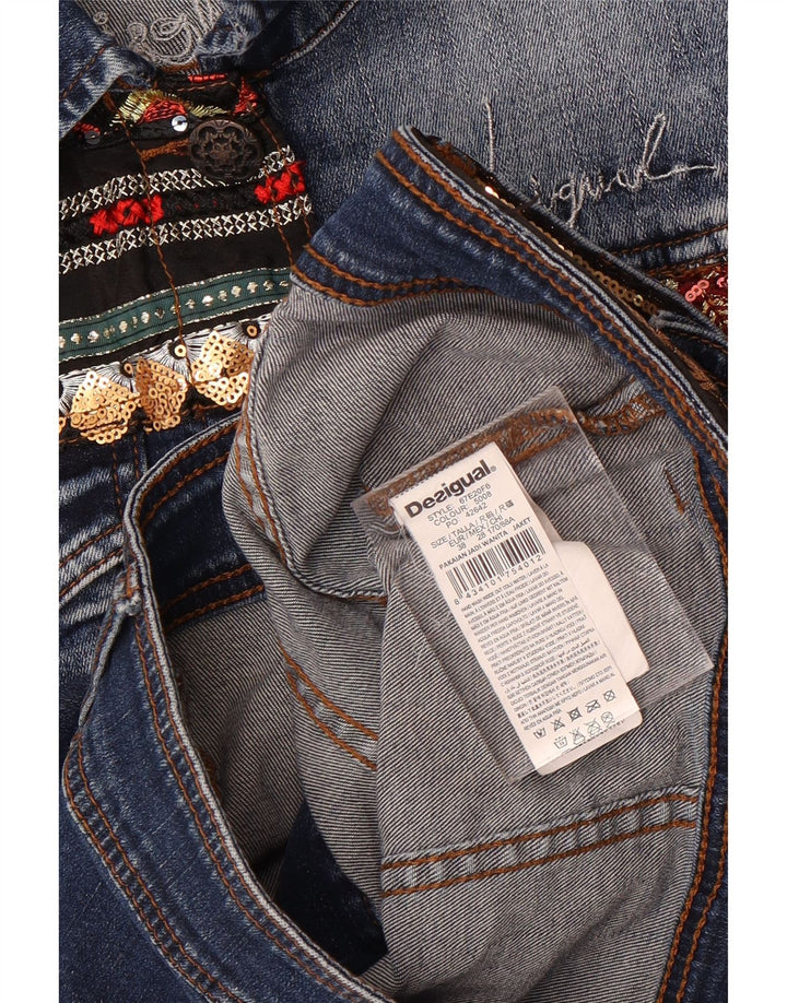 Desigual Dame grafisk denimjakke EU 38 Mellem marineblå blomsterbomuld