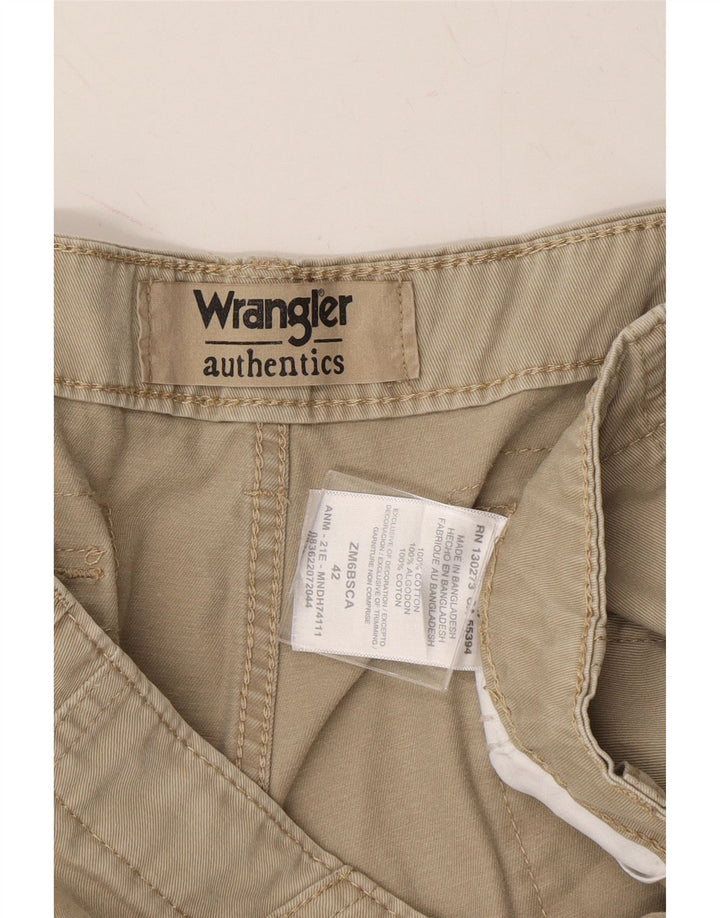 WRANGLER Mens Cargo Shorts W42 2XL Beige Cotton Vintage Wrangler and Second-Hand Wrangler from Messina Hembry 