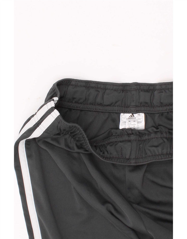 Adidas Boys Sports Shorts 13-14 år Grå Colourblock Polyester