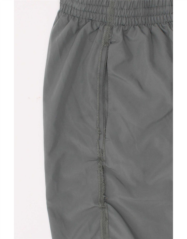 Nike Boys Dri Fit Sportshorts 12-13 år Large Grå