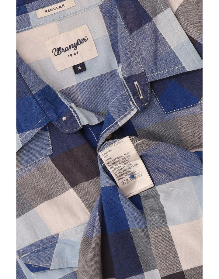 Wrangler kortærmet herreskjorte med normal pasform mellemblå ternet bomuld