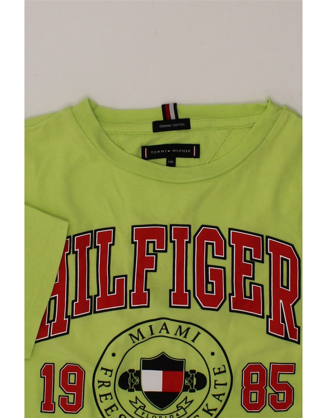 TOMMY HILFIGER Boys Graphic T-Shirt Top 9-10 Years Green Vintage Tommy Hilfiger and Second-Hand Tommy Hilfiger from Messina Hembry 