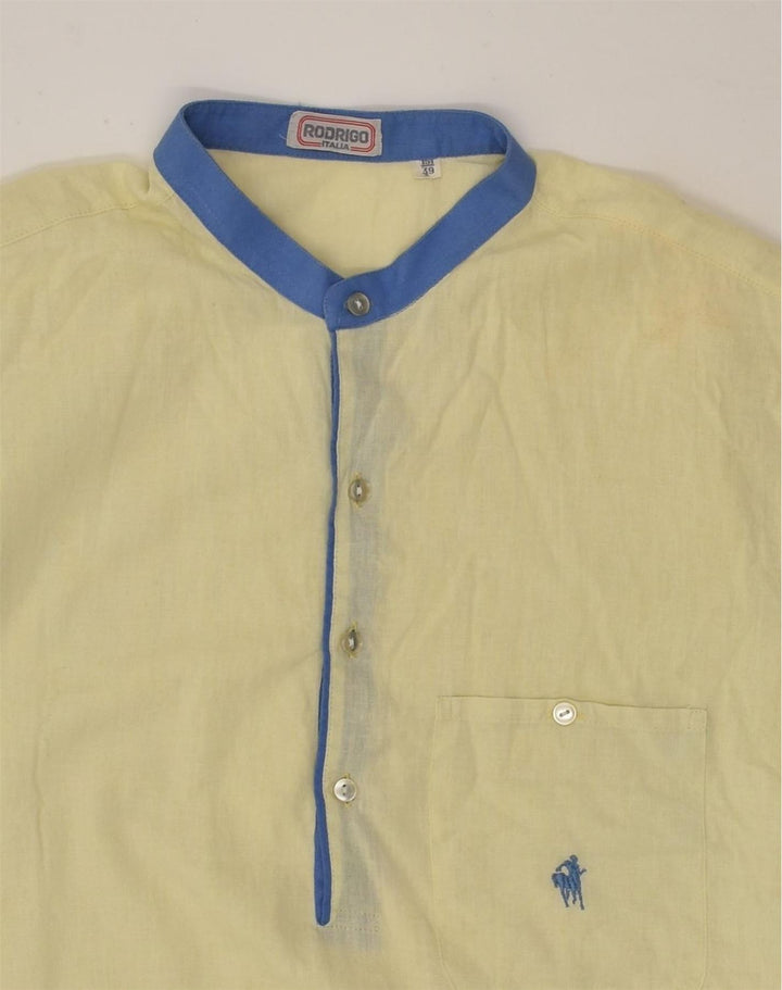RODRIGO Mens Short Sleeve Pullover Shirt Size 39 Medium Yellow | Vintage Rodrigo | Thrift | Second-Hand Rodrigo | Used Clothing | Messina Hembry 