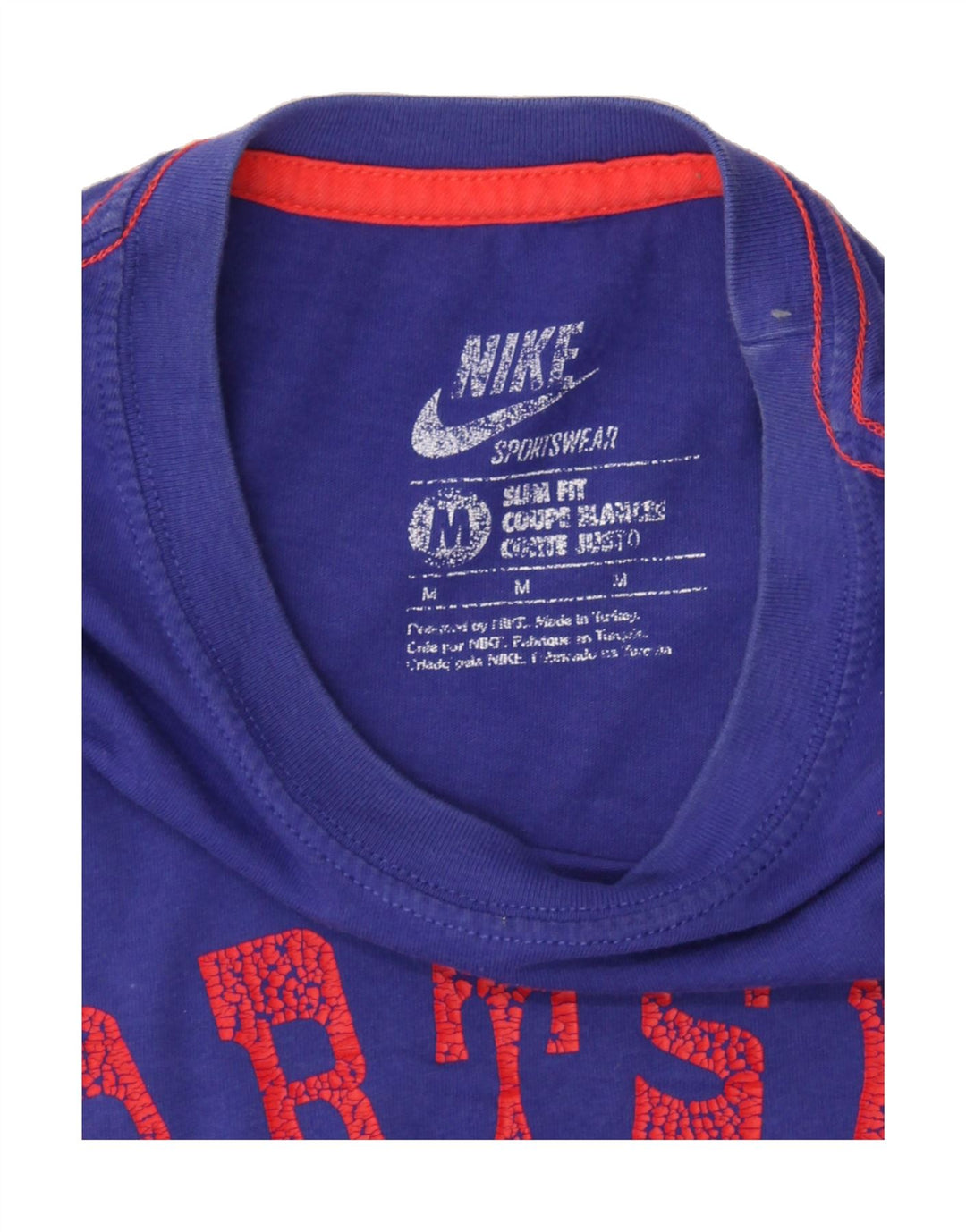 NIKE Mens Slim Fit Graphic T-Shirt Top Medium Purple Cotton Vintage Nike and Second-Hand Nike from Messina Hembry 