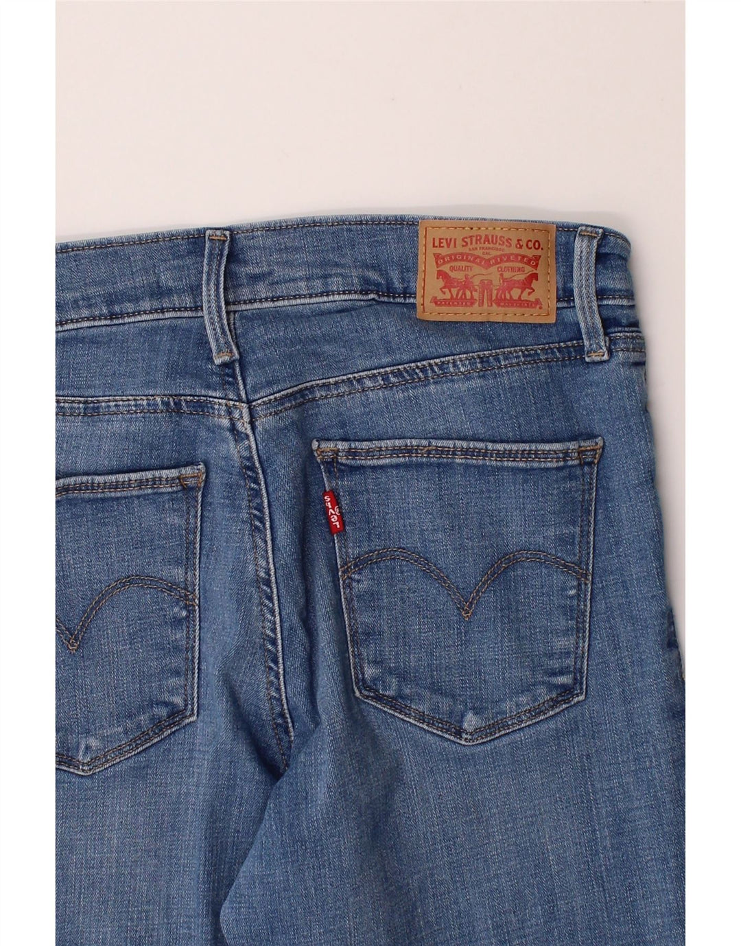 LEVI'S Womens Slimming Fit Slim Jeans W27 L29 Blue Cotton Vintage Levi's and Second-Hand Levi's from Messina Hembry 