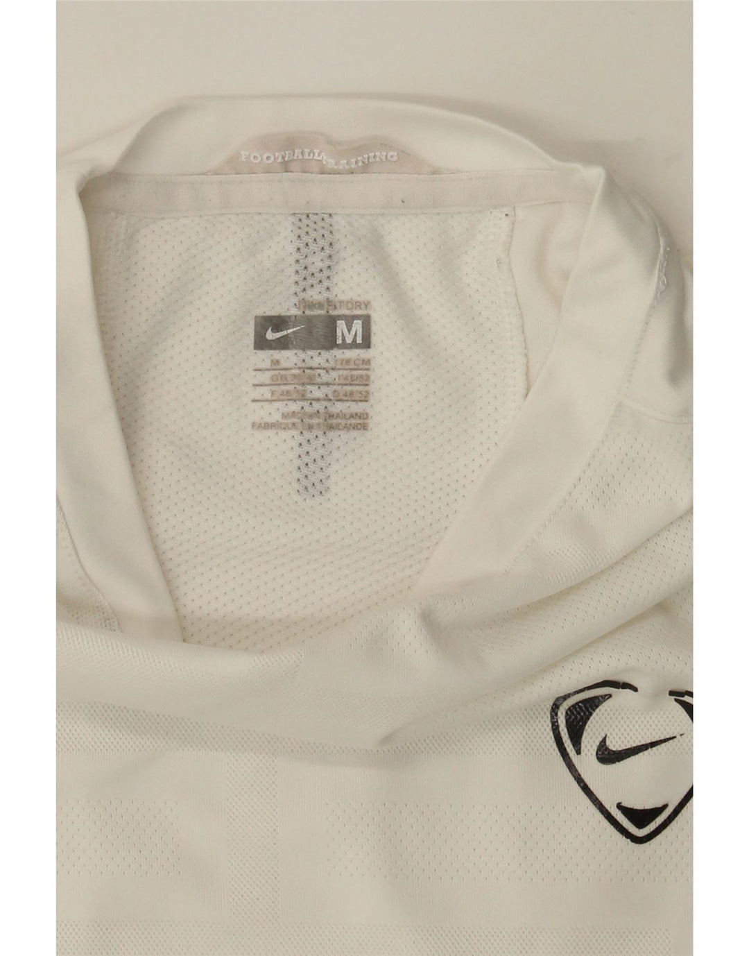 NIKE Mens T-Shirt Top UK 39/41 Medium White Colourblock Polyester Vintage Nike and Second-Hand Nike from Messina Hembry 