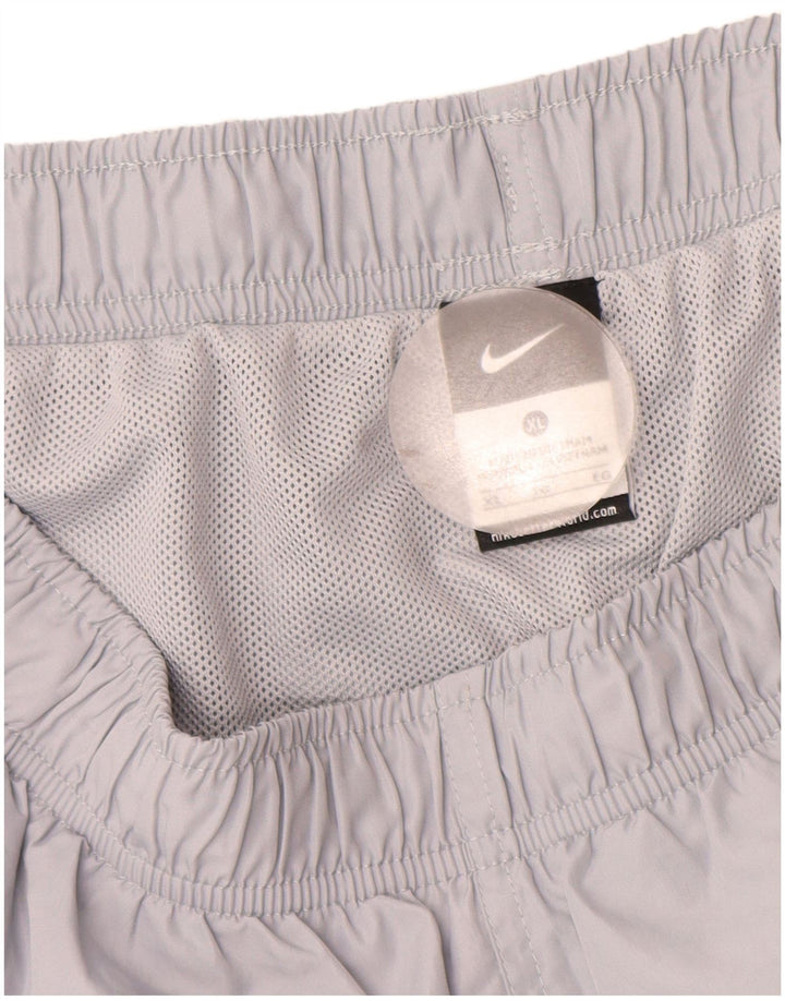 Nike Herre grafiske sportsshorts XL Grå nålestribet polyester