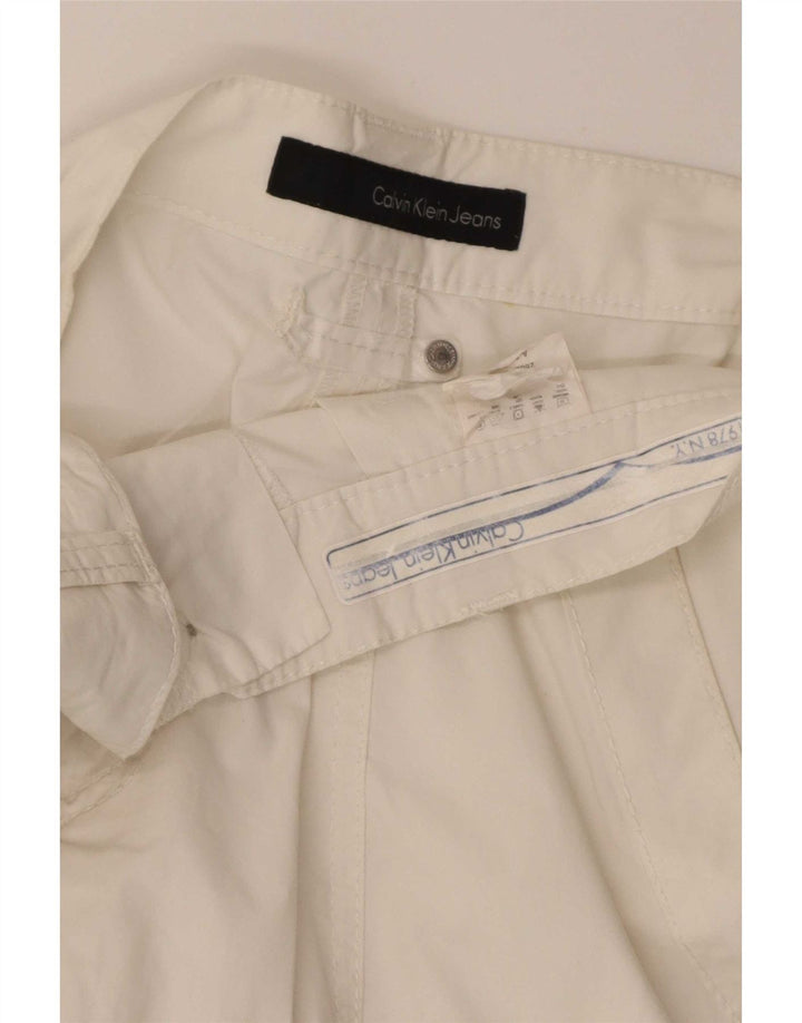 Calvin Klein Herre Chino Shorts W32 Medium White