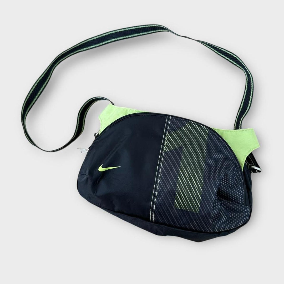 Vintage Nike sidetaske - one size