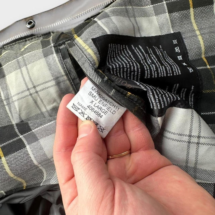 Barbour international voksjakke - XL