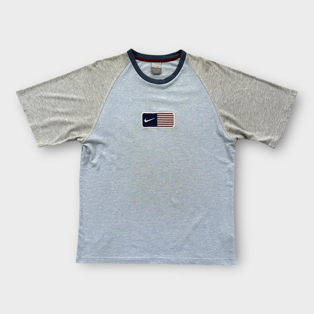 Y2K Nike USA flag-t-shirt - stor (passer som en XL)