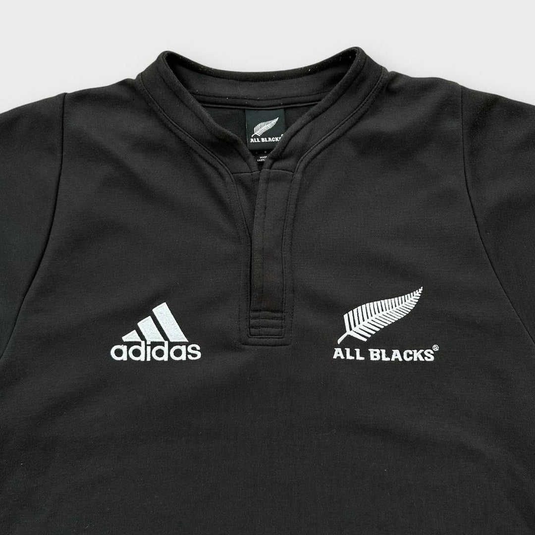 New Zealand All Blacks rugby top