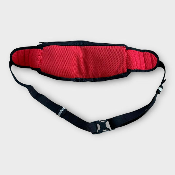 Y2K Nike teknisk sidetaske