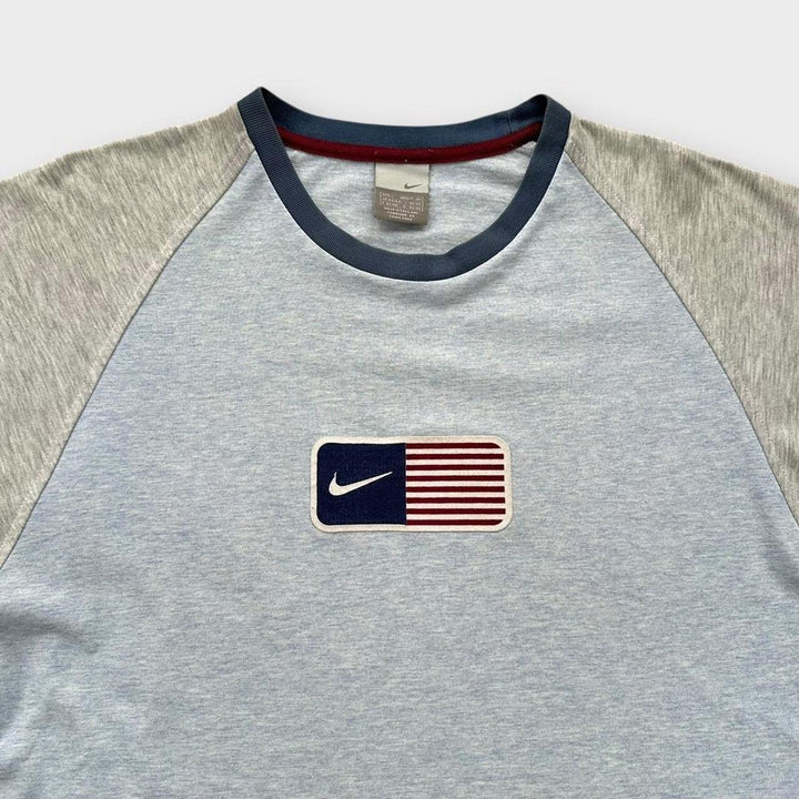 Y2K Nike USA flag-t-shirt - stor (passer som en XL)