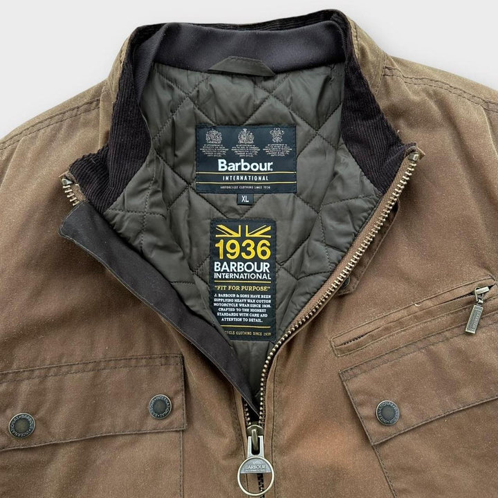 Barbour international voksjakke - XL