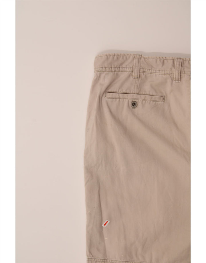 IZOD Mens Chino Shorts W42 2XL Beige Cotton Vintage Izod and Second-Hand Izod from Messina Hembry 