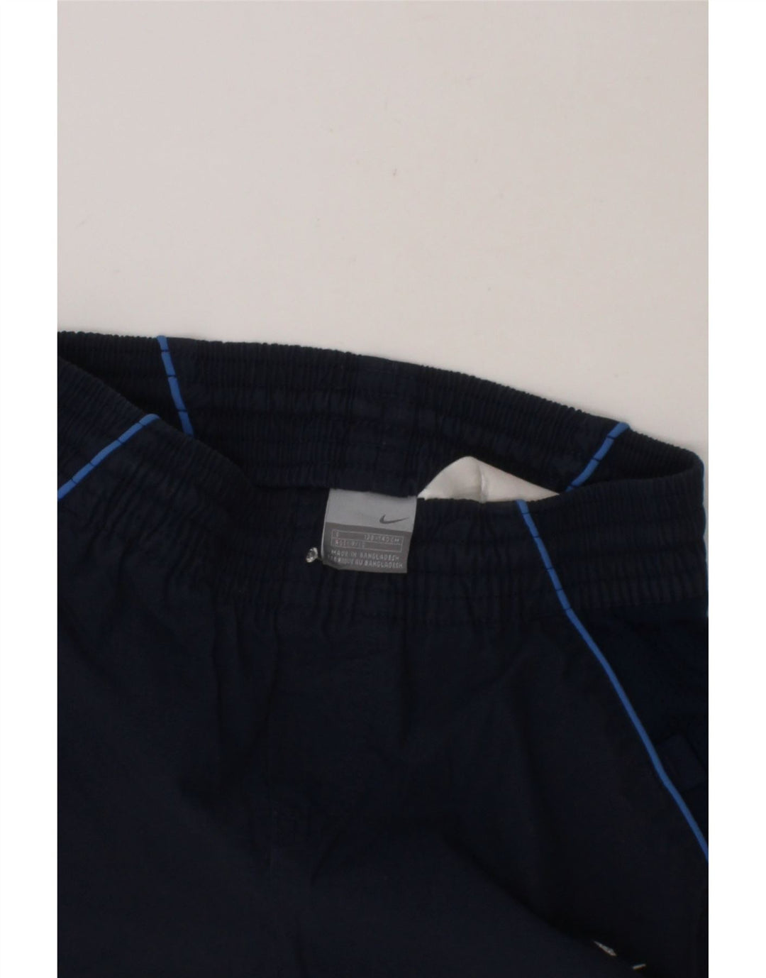 NIKE Boys Sport Shorts 8-9 Years  Navy Blue Colourblock Polyester Vintage Nike and Second-Hand Nike from Messina Hembry 