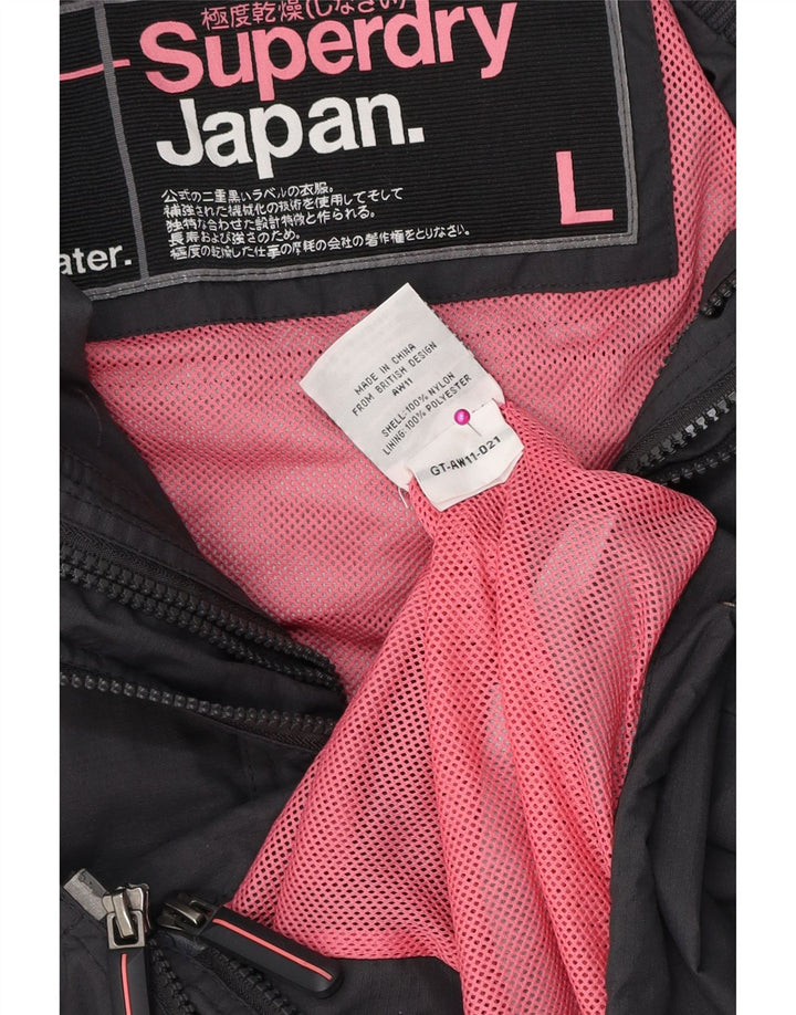 SUPERDRY Grafisk regnjakke til kvinder UK 16 Stor grå polyester